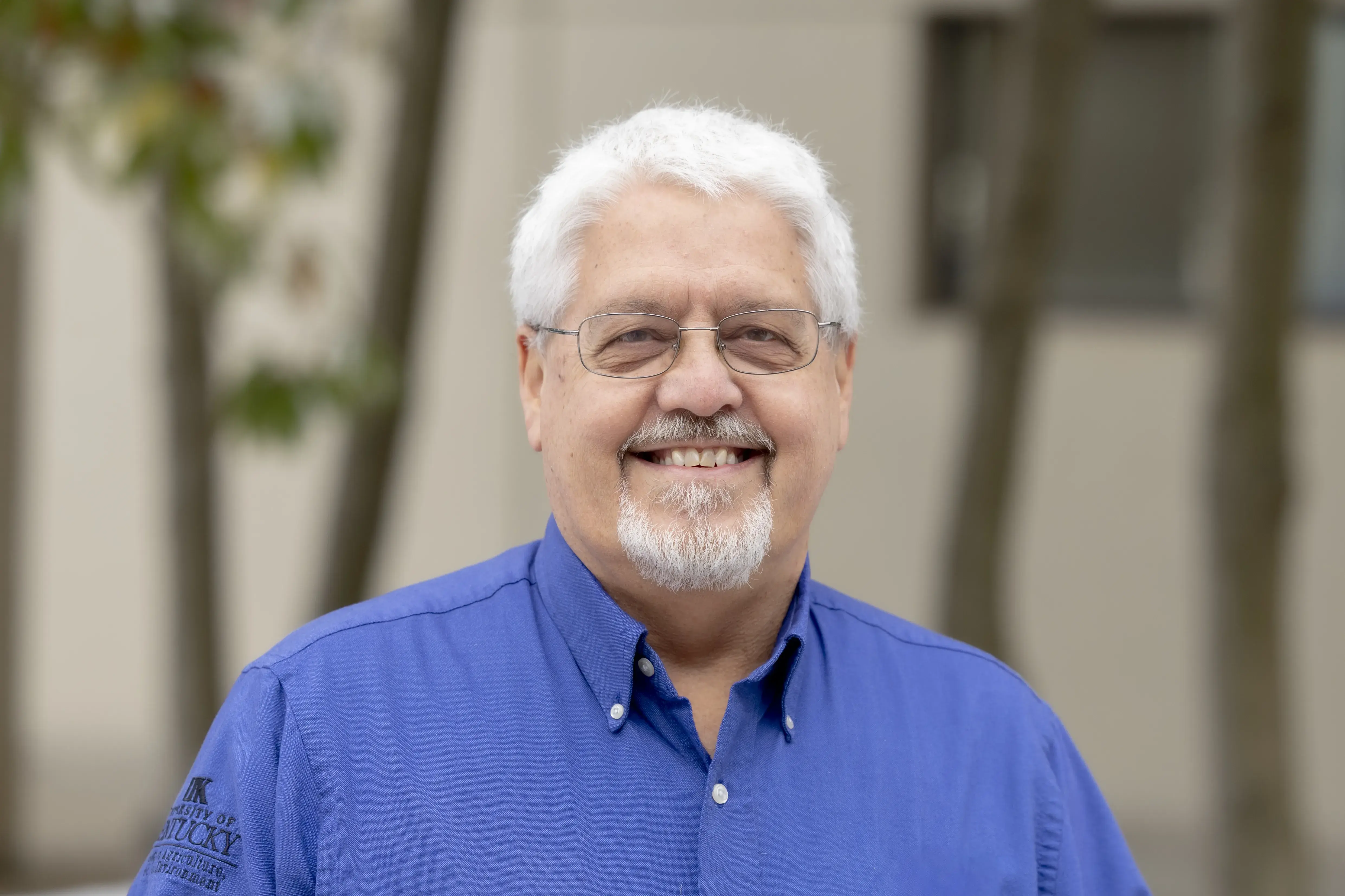 Headshot of Dr. Timothy Woods